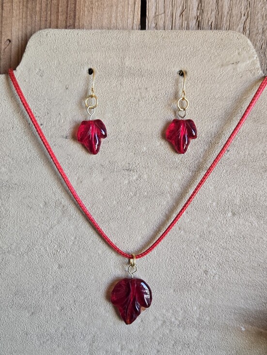 Jewelry - Country Gypsy Italian Ruby Red Glass Leaf Necklace & Earrings Set Handmade 17"
